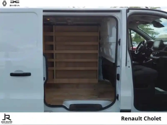 Renault Trafic fg l1h1 2t8 2.0 blue dci 130ch grand confort (soit 19700? ht) — photo 4