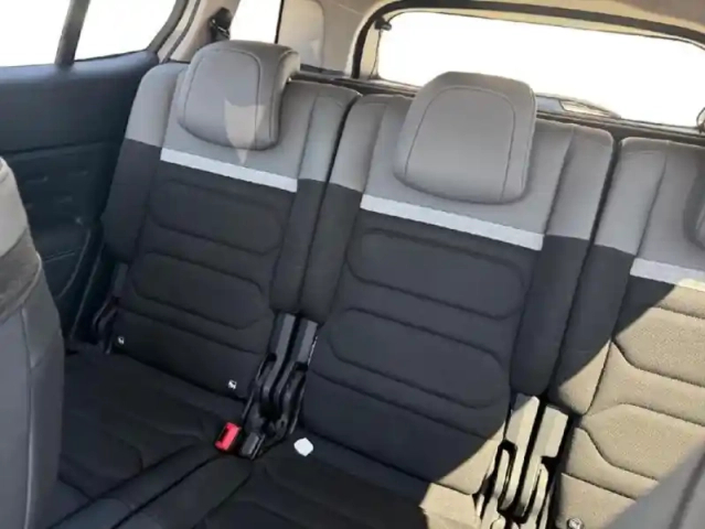 Citroën C5 Aircross bluehdi 130ch s&amp;s c-series eat8 — photo 14