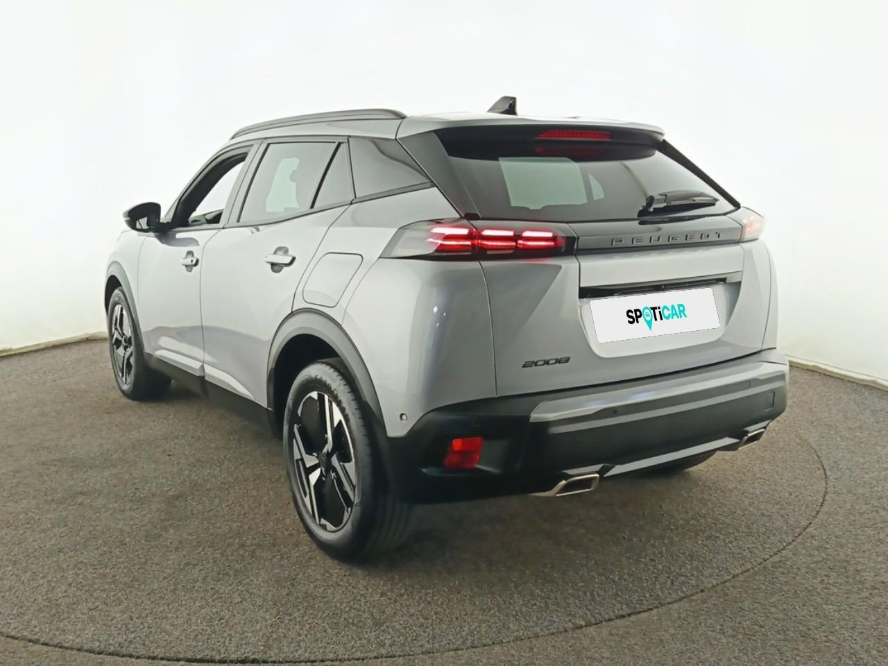 Peugeot 2008 puretech 130 s&s eat8 allure — photo 7