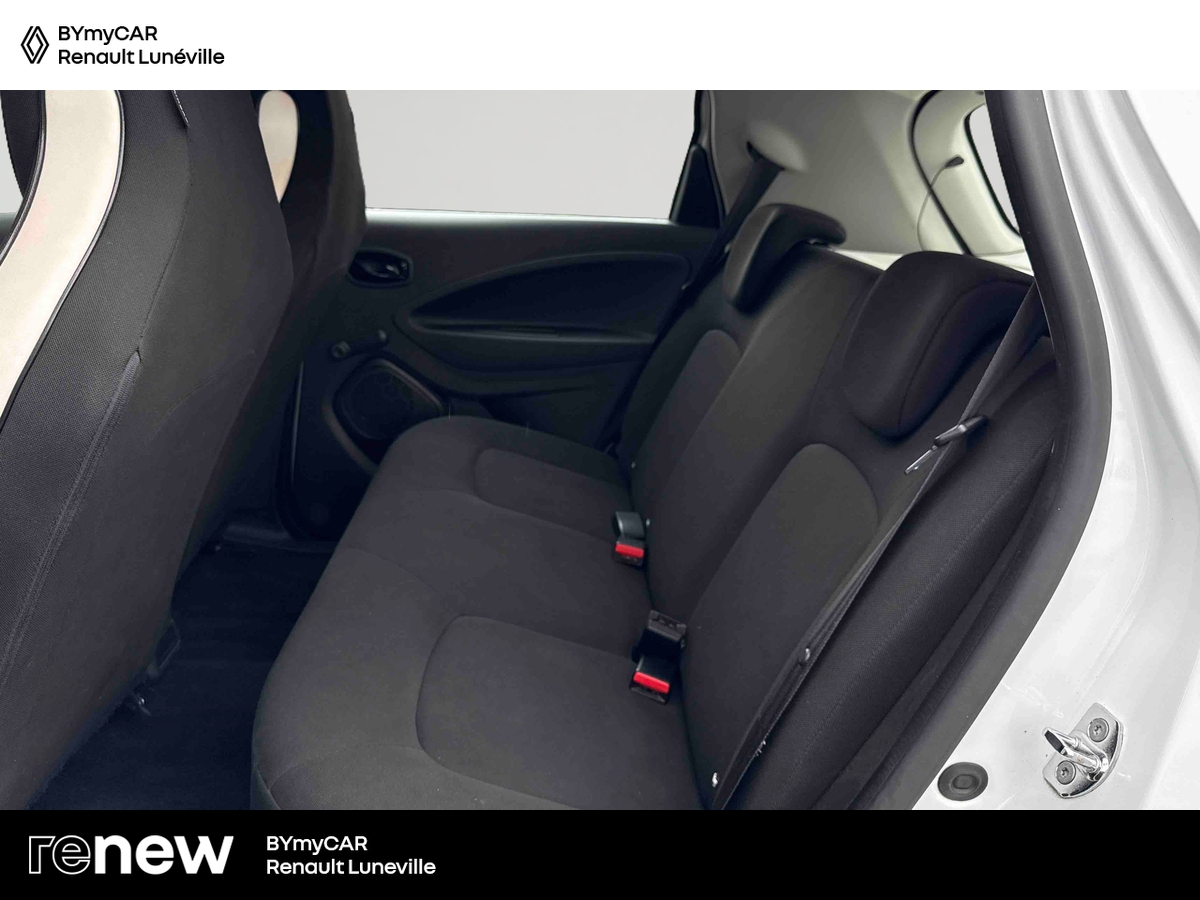 Renault Zoe R110 - 22B — photo 12
