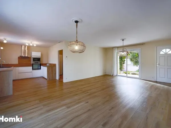 Maison de plain-pied 4 pièces 101 m²