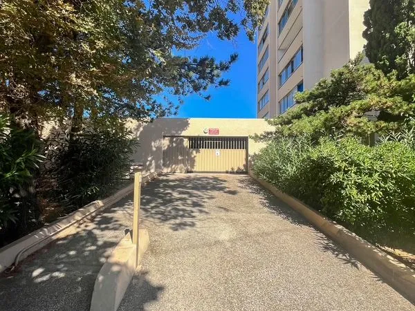 Parking/box 12 m² Toulon