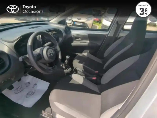 Toyota Aygo X 1.0 vvt-i 72ch dynamic my23 — photo 11