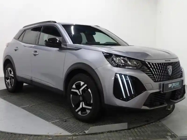 Peugeot 2008 1.2 puretech 100ch s&amp;s allure — photo 3