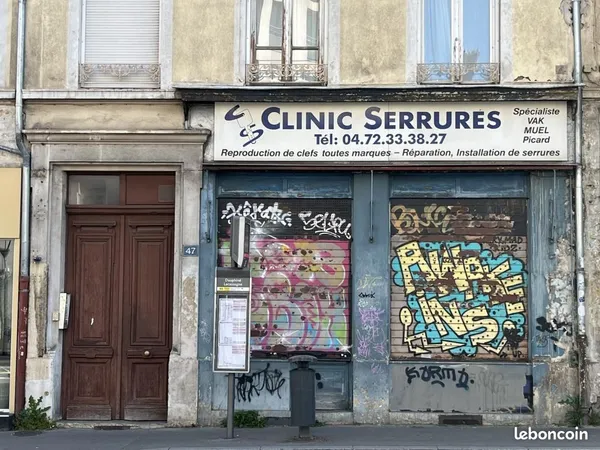 Local commercial 80 m²