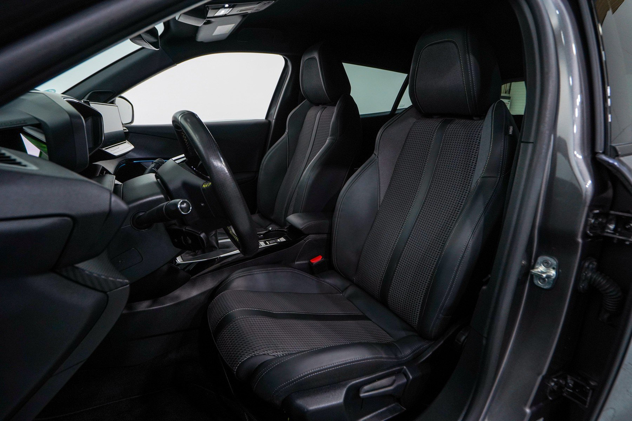 Peugeot 2008 — photo 12