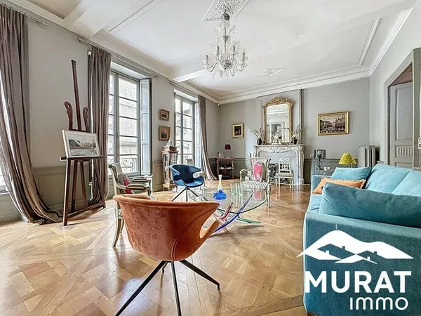 Duplex d'exception avec garage et terrasse