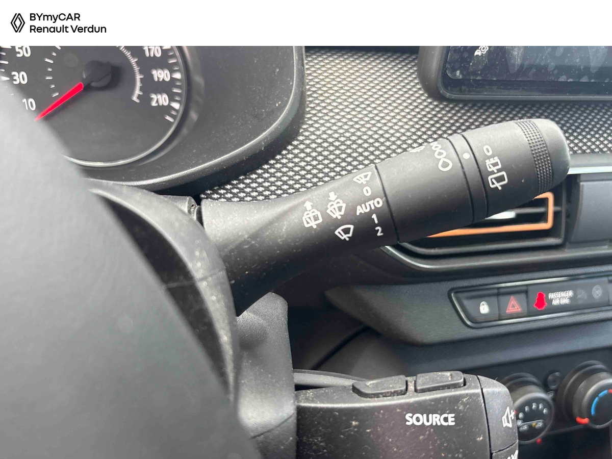 Dacia Sandero ECO-G 100 - 22 — photo 21