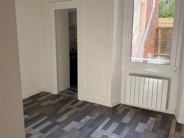 Studio 14m2 quartier sacrés coeurs