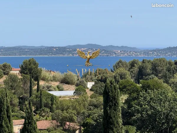 Terrain 700 m² Carqueiranne