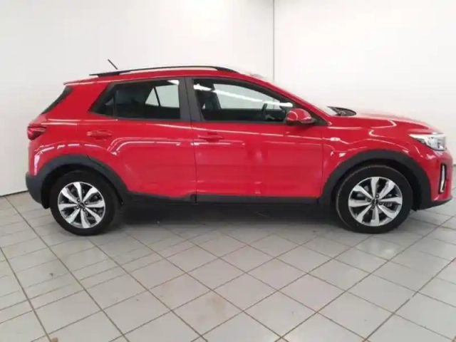 Kia Stonic 1.0 t-gdi 100ch gt line — photo 4