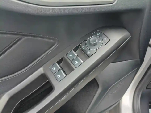 Ford Focus sw nouveau 1.0 ecoboost 125 s&amp;s mhev titanium x business — photo 6