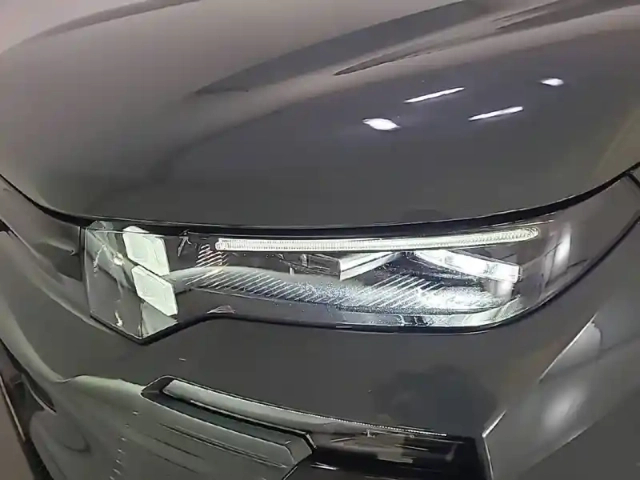 Citroën C5 Aircross hybride 145 ch e-dcs6 — photo 40