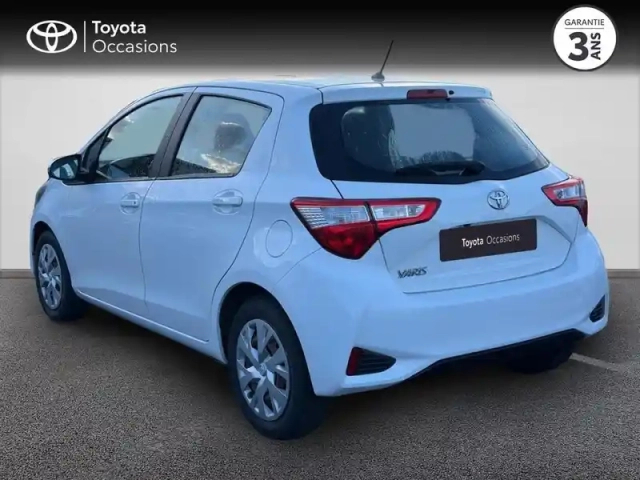 Toyota Yaris 70 vvt-i france connect 5p my19 — photo 2