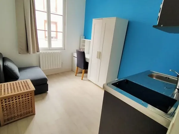Studio 1 pièce 14 m²