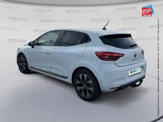 Renault Clio 1.0 tce 90ch evolution — photo 8