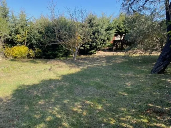 Terrain 2122 m²
