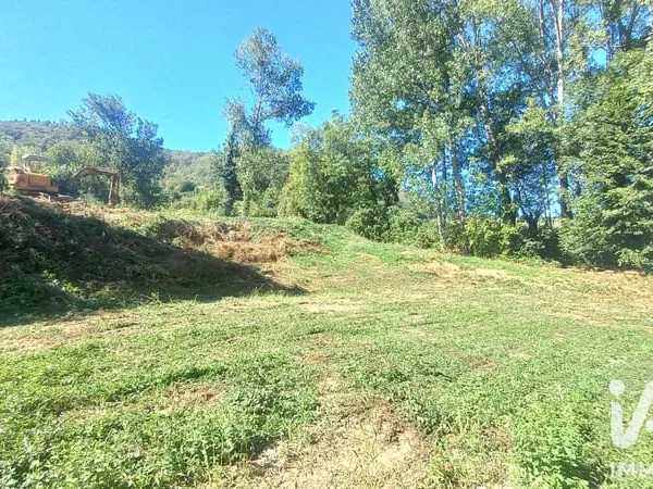 Terrain 2884 m²