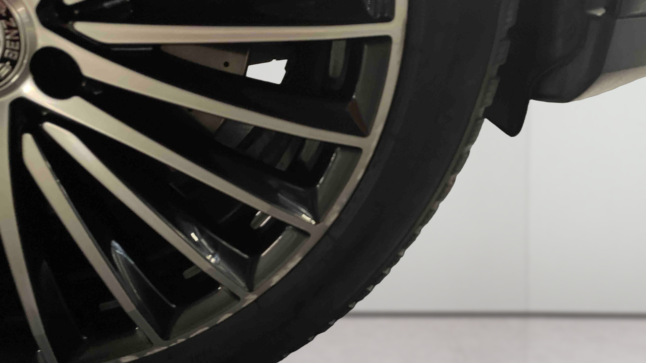 Mercedes GLC 300 e 9G-Tronic 4Matic — photo 12