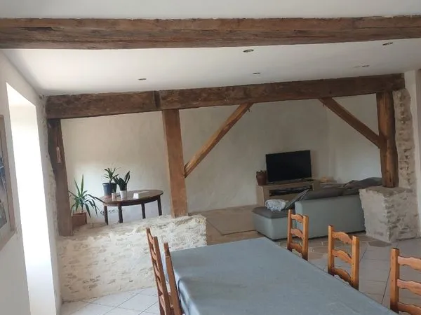 Chambre meublée