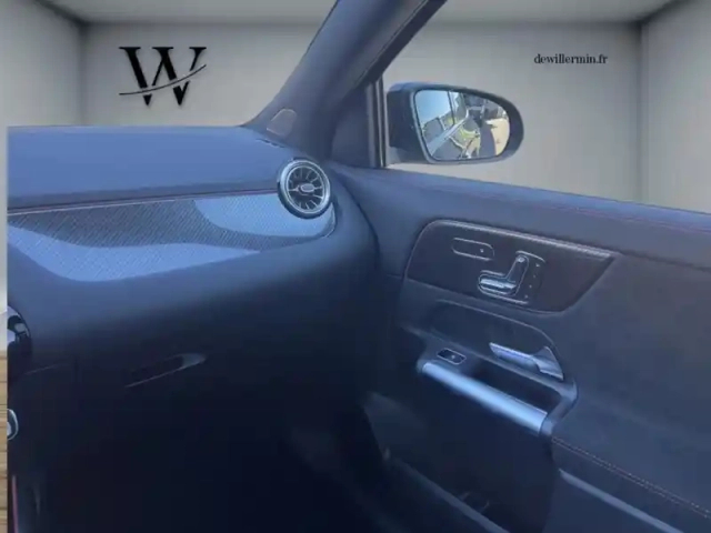 Mercedes Gla 250 e hybrid eq amg line — photo 15