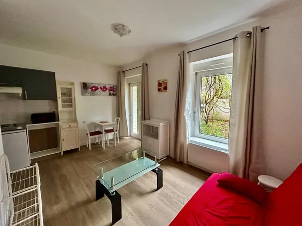 À louer Studio meublé de 21 m2 à Souillac
