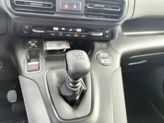 Peugeot Rifter m diesel 100 ch manuelle 5pl — photo 34