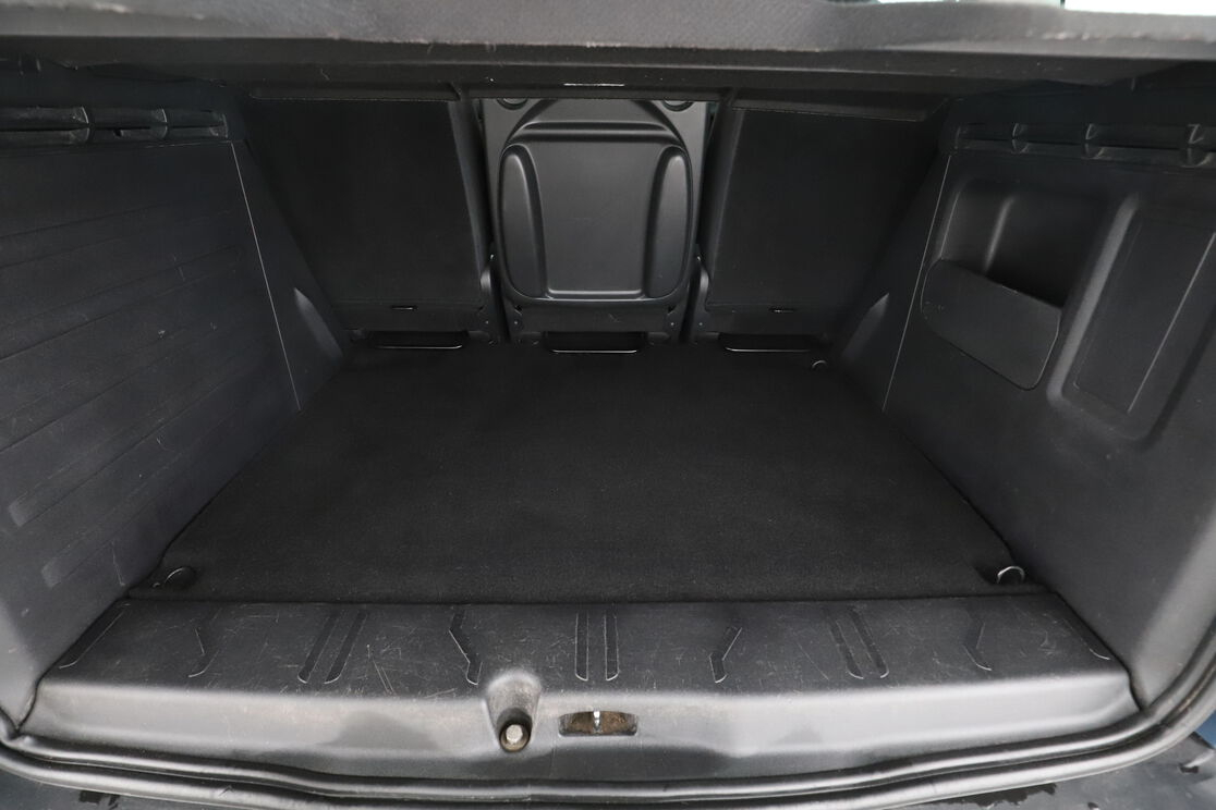 Citroen Berlingo Multispace 1.6 Blue-HDi XTR + — photo 16