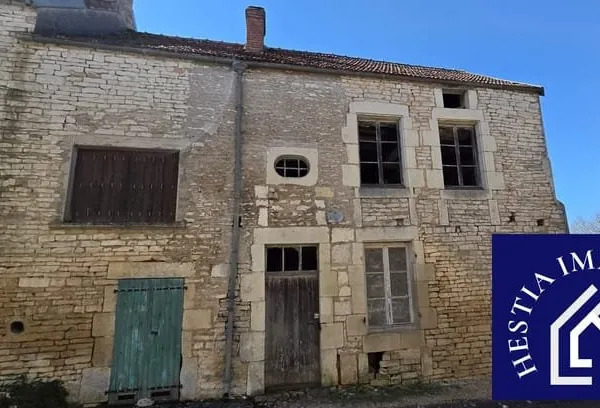 Maison ancienne en pierre à rénover entièrement