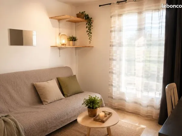 Studio Meublé