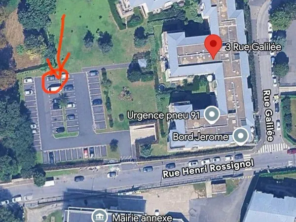 Place de parking Extérieure