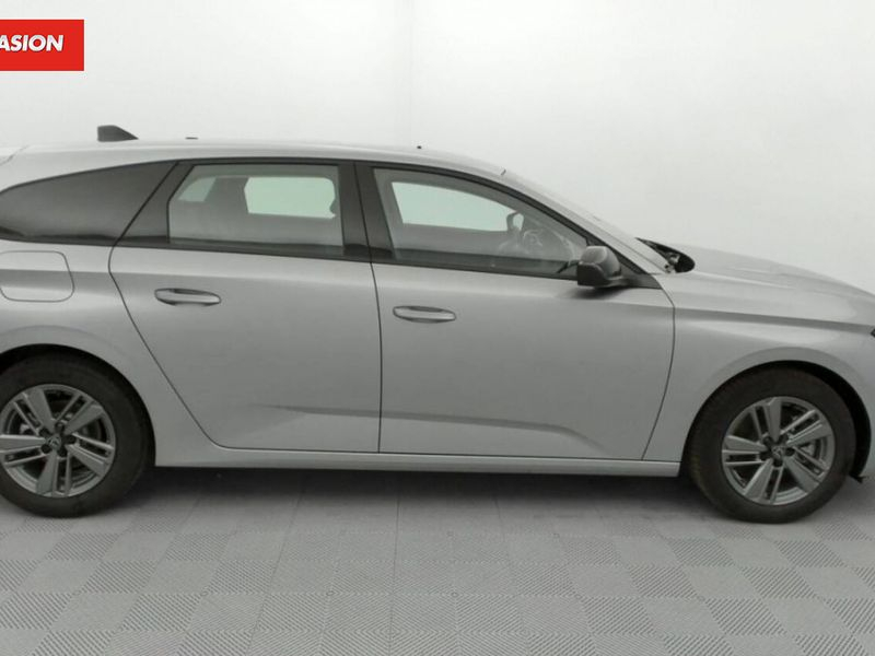 Peugeot 308 III 1.5 BlueHDi 130ch Active Pack — photo 28