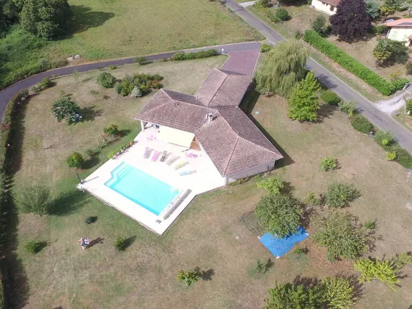 Maison 6 pièces 145 m²