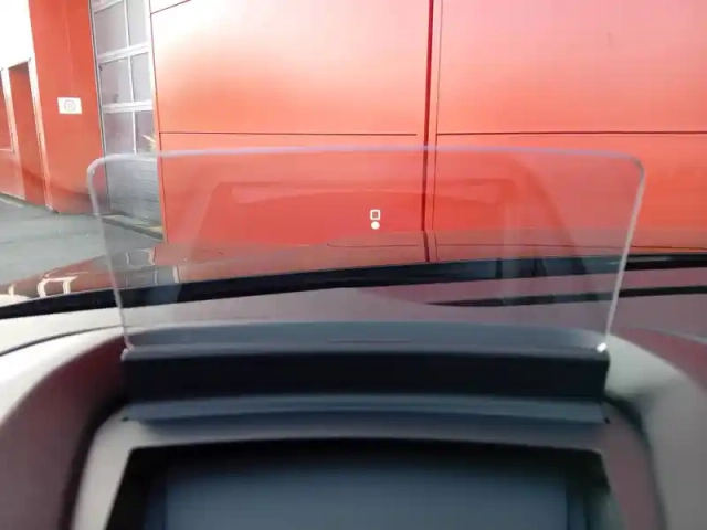 Citroën C4 puretech 130 s&amp;s eat8 — photo 14