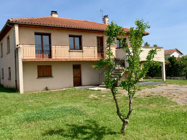 ISSOIRE Maison familiale avec terrain de 800 m², double accès et espace indépendant aménageable