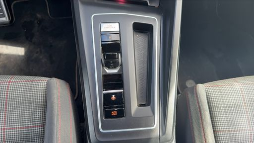 Volkswagen Golf 2.0 TFSI 245 DSG7 - GTI – 2021 – 100474 km – Essence – Boîte Automatique — photo 15