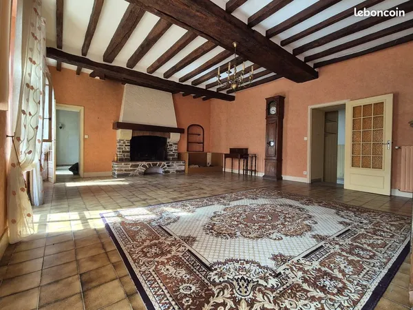 Longère 5 pièces 139 m²