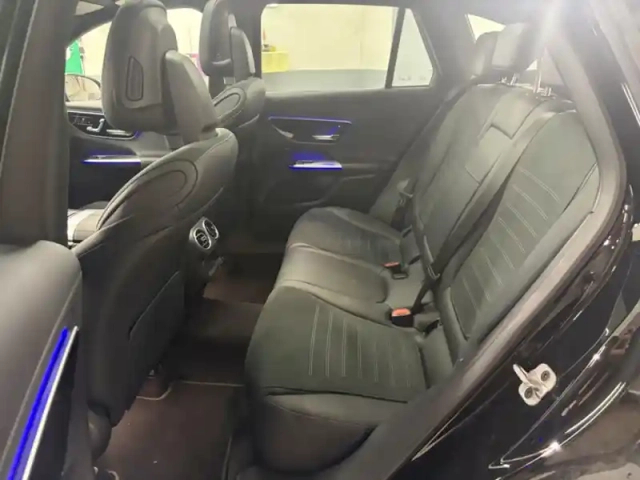 Mercedes Glc 220 d 4matic amg line — photo 34