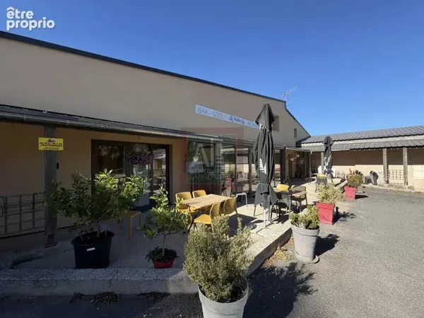 Fonds de commerce bar-restaurant avec gîte