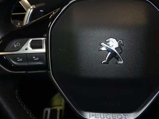 Peugeot 5008 2.0 bluehdi 180ch s&amp;s roadtrip eat8 — photo 15