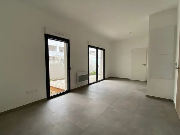 Studio 1 pièce 27 m²