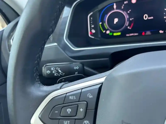 Volkswagen Tiguan elegance ehybrid — photo 20