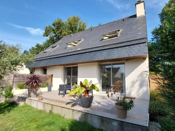 Maison 6 pièces 141 m²