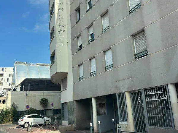 Loue parking sous sol gare Montpellier