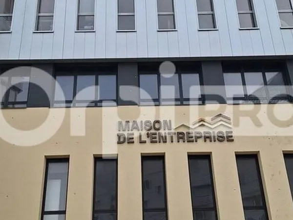 Bureaux 468 m²