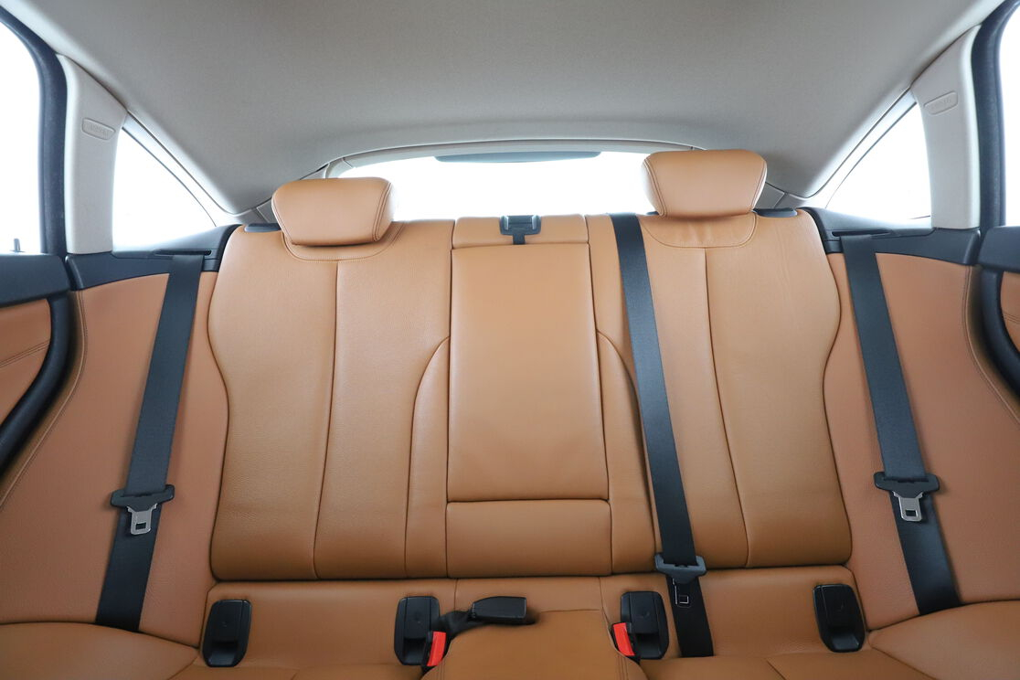 BMW Série 4 Gran Coupé 418d Luxury BVA8 — photo 14