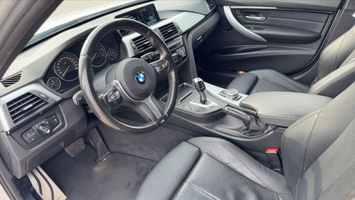 BMW Serie 3 318d 150 Steptronic8 - M Sport – 2016 – 153672 km – Diesel – Boîte Automatique — photo 34