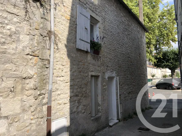Appartement 6 pièces 103 m²