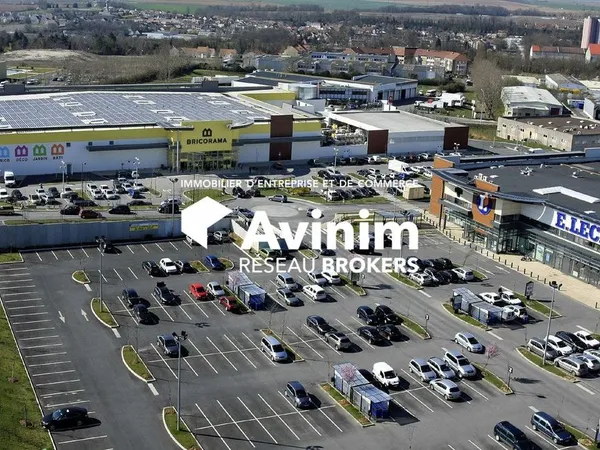 Local commercial 895 m² Mareuil-lès-Meaux
