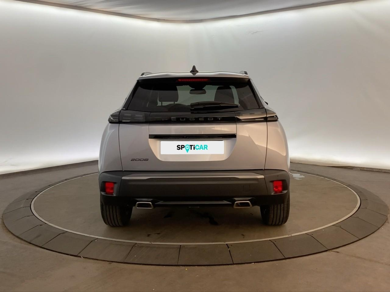 Peugeot 2008 130 s&s eat8 allure — photo 5